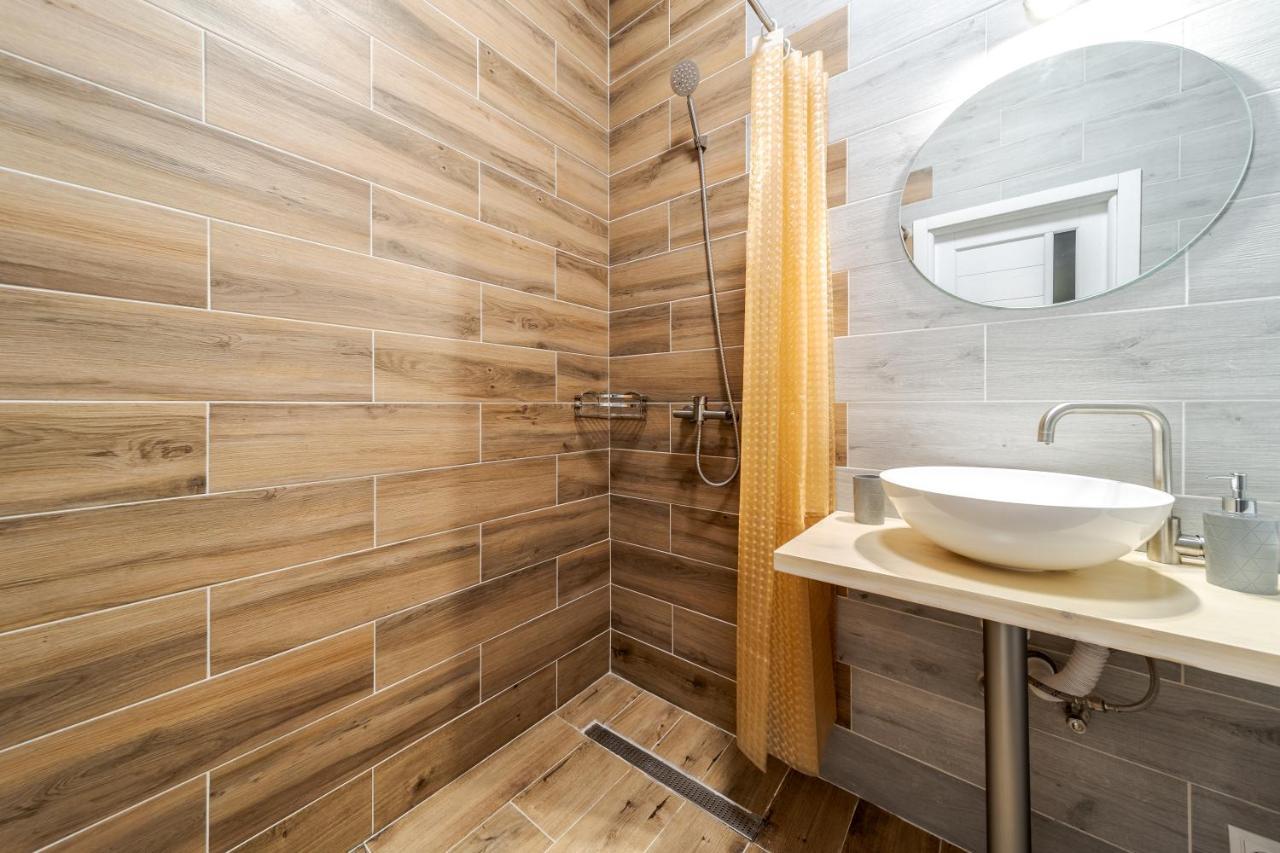 Inshiapartments On Popovycha Str Львов Экстерьер фото